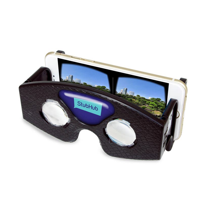 Plastic Virtual Reality Mobile Phone Viewer